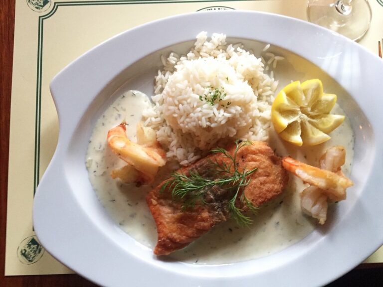 laks og rice 1 768x576