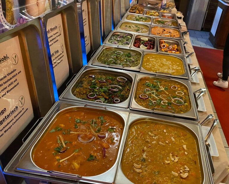 vegetarian buffet 1 768x620