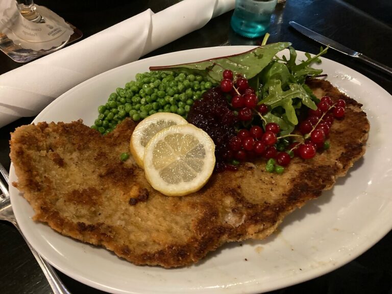 wiener schnitzel vom 1 768x576